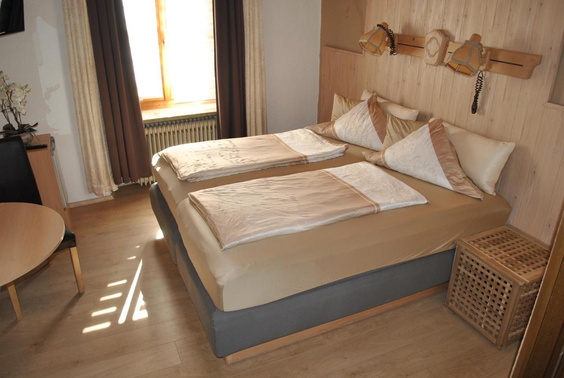 Hotel Pension Schwarzer Adler Nabburg Zewnętrze zdjęcie